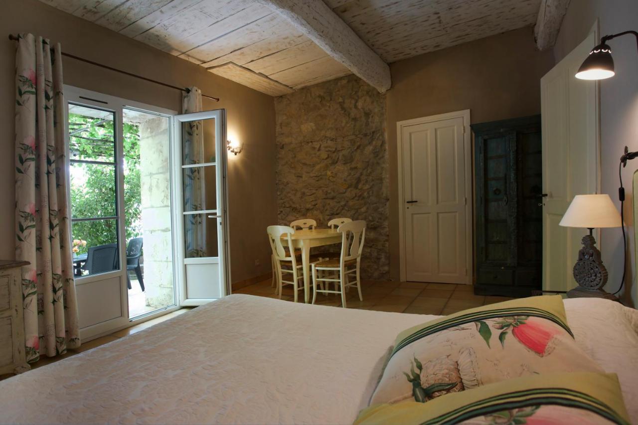 Chateau Catherine De Montgolfier B&B Et Gites Narbonne Exterior photo