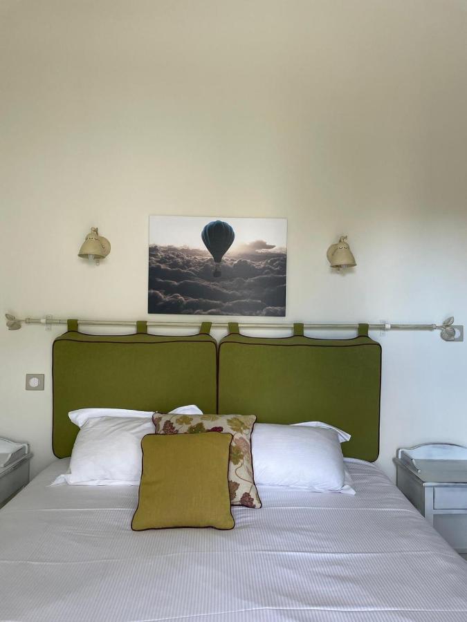 Chateau Catherine De Montgolfier B&B Et Gites Narbonne Exterior photo